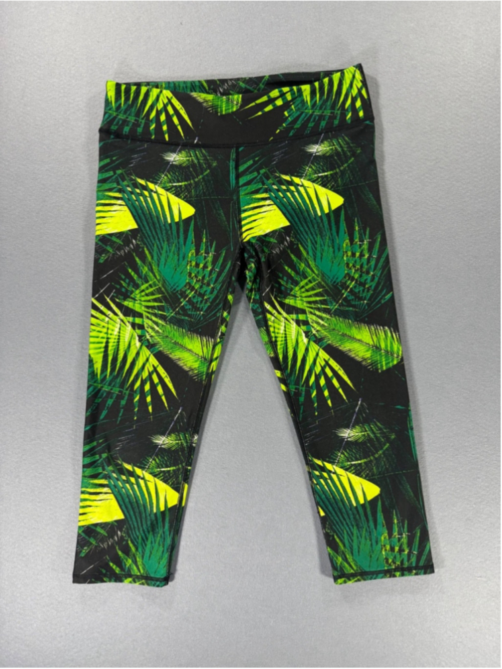 Fabletics Green and Black Palm Print Leggings Women’s Size Large